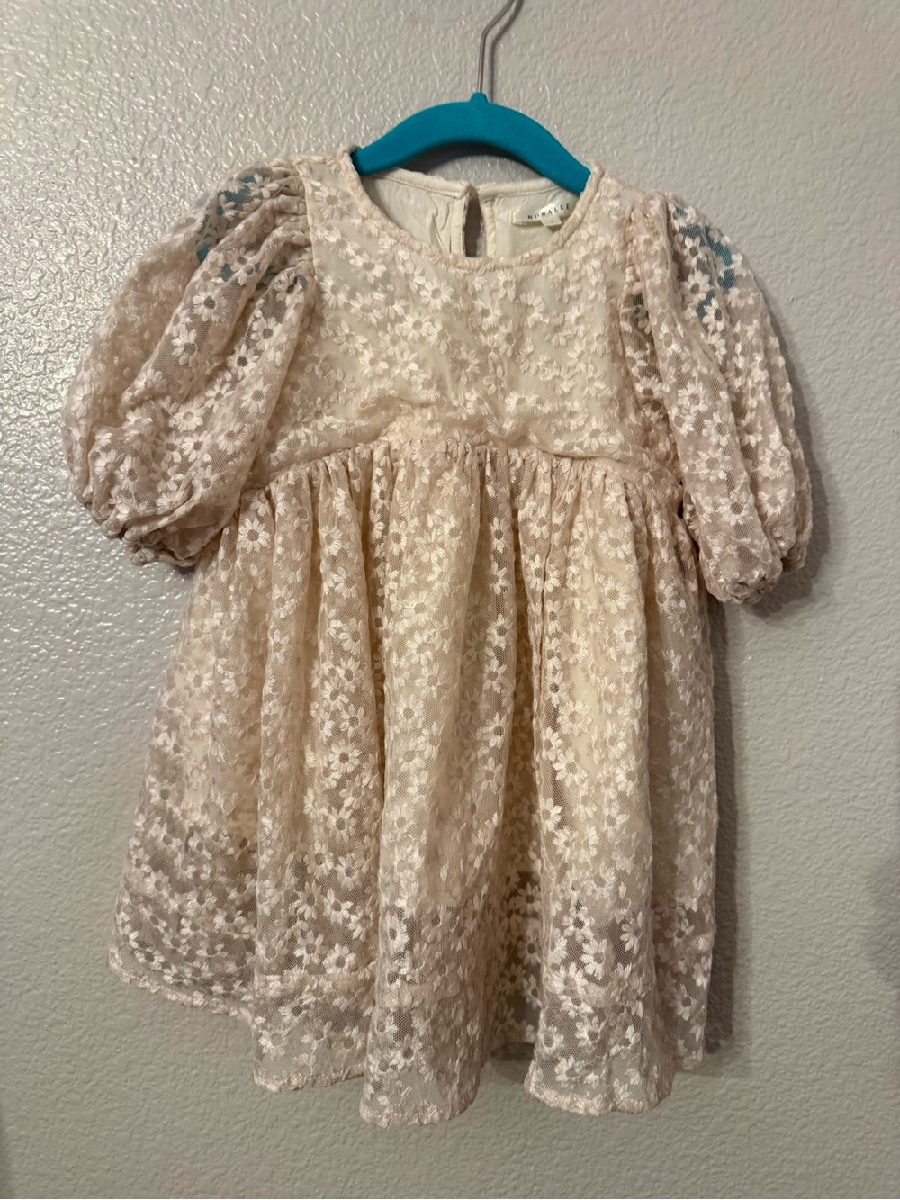 Girls Cream Lace Puff-Sleeve Dress - Brand Unspecified